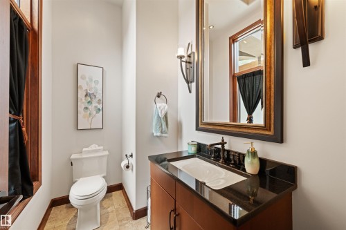 188 Windermere Drive Nw, Edmonton, AB - Indoor Photo Showing Bathroom