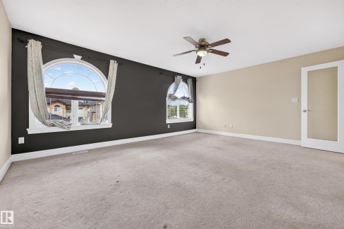 7111 169 Avenue Nw, Edmonton, AB - Indoor Photo Showing Other Room