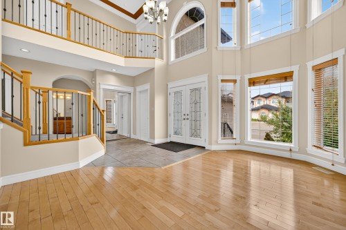 7111 169 Avenue Nw, Edmonton, AB - Indoor Photo Showing Other Room
