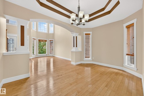 7111 169 Avenue Nw, Edmonton, AB - Indoor Photo Showing Other Room