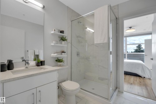 #410 11503 76 Av Nw, Edmonton, AB - Indoor Photo Showing Bathroom