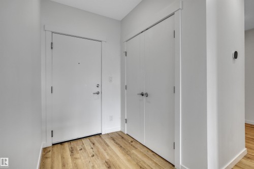 #410 11503 76 Av Nw, Edmonton, AB - Indoor Photo Showing Other Room