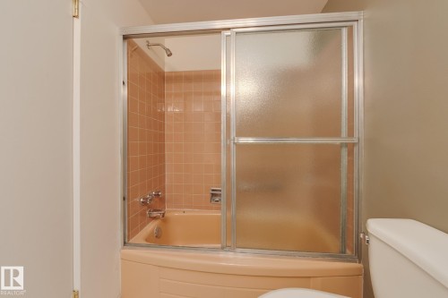#207 12207 Jasper Av Nw, Edmonton, AB - Indoor Photo Showing Bathroom
