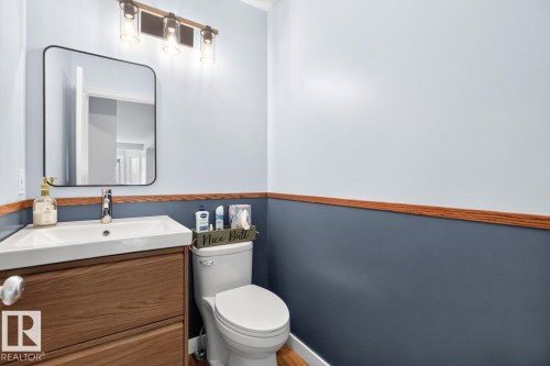 10 Douglas Crescent, Leduc, AB - Indoor Photo Showing Bathroom