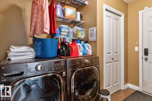 10 Douglas Crescent, Leduc, AB - Indoor Photo Showing Laundry Room