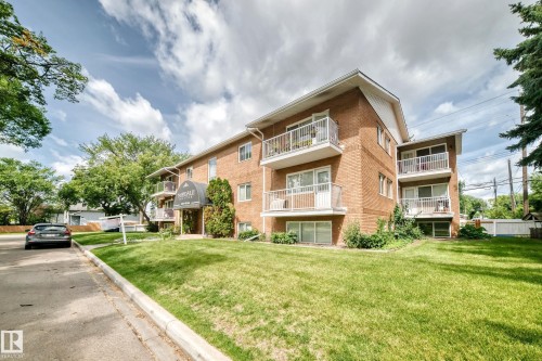 #10 6120 118 Av Nw, Edmonton, AB - Outdoor With Balcony