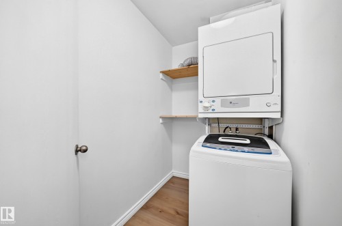 #10 6120 118 Av Nw, Edmonton, AB - Indoor Photo Showing Laundry Room