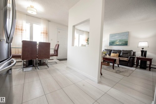 #118 16344 109 St Nw, Edmonton, AB - Indoor