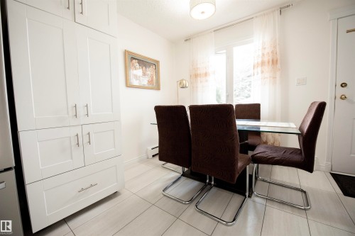 #118 16344 109 St Nw, Edmonton, AB - Indoor Photo Showing Other Room