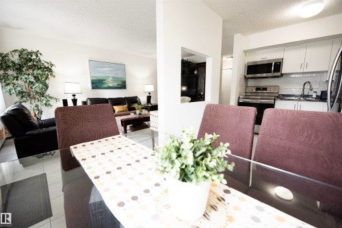 #118 16344 109 St Nw, Edmonton, AB - Indoor Photo Showing Other Room
