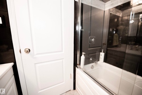 #118 16344 109 St Nw, Edmonton, AB - Indoor Photo Showing Bathroom