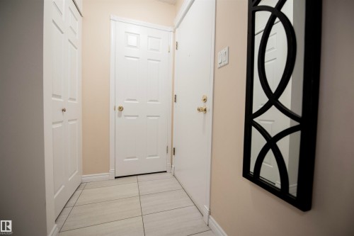 #118 16344 109 St Nw, Edmonton, AB - Indoor Photo Showing Other Room