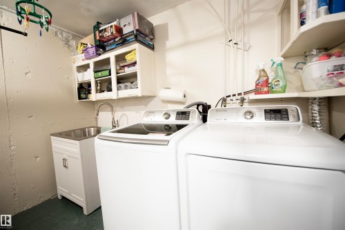 #118 16344 109 St Nw, Edmonton, AB - Indoor Photo Showing Laundry Room