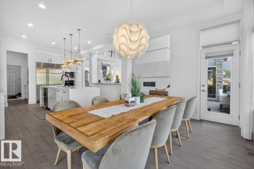 1123 Wahl Place Nw, Edmonton, AB - Indoor Photo Showing Dining Room