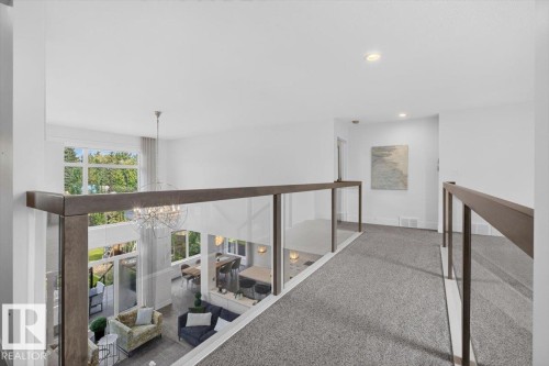 1123 Wahl Place Nw, Edmonton, AB - Indoor Photo Showing Other Room