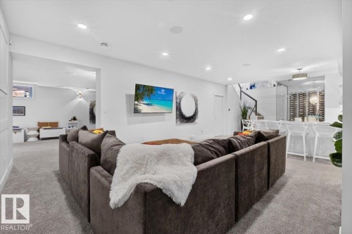 1123 Wahl Place Nw, Edmonton, AB - Indoor