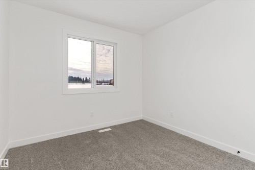 111 Sereno Lane, Fort Saskatchewan, AB - Indoor Photo Showing Other Room