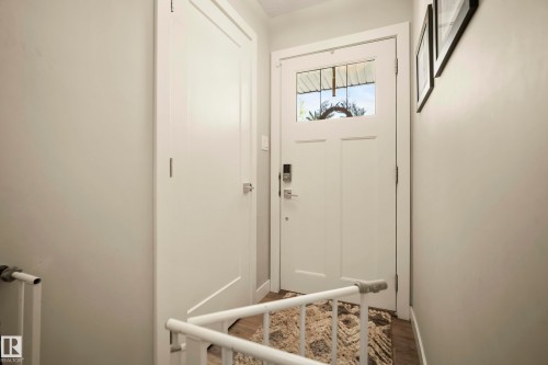 Additional content - 4013 Blackbird Link Nw, Edmonton, AB - Indoor Photo Showing Other Room