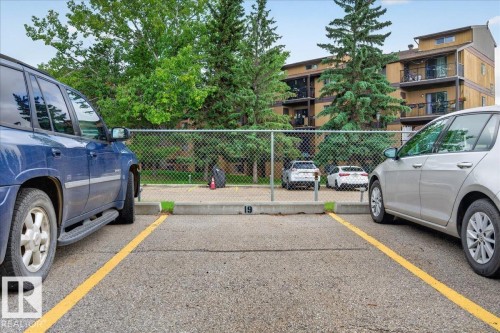 #35 2115 118 St Nw, Edmonton, AB - Outdoor