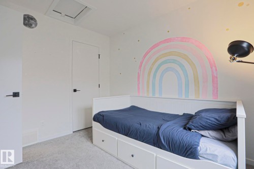 12020 125 Street Nw, Edmonton, AB - Indoor Photo Showing Bedroom