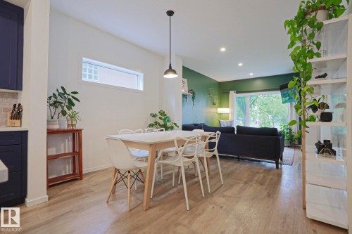 12020 125 Street Nw, Edmonton, AB - Indoor Photo Showing Dining Room
