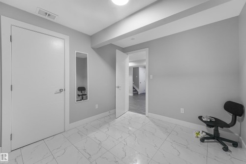 Additional content - 3359 13 Avenue Nw, Edmonton, AB 