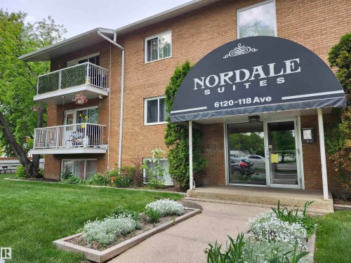 #4 6120 118 Av Nw, Edmonton, AB - Outdoor With Exterior