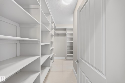 7103 168 Avenue Nw, Edmonton, AB - Indoor With Storage