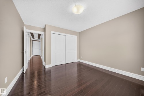 7103 168 Avenue Nw, Edmonton, AB - Indoor Photo Showing Other Room