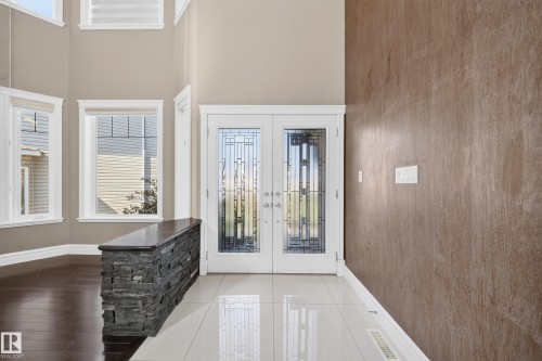 7103 168 Avenue Nw, Edmonton, AB - Indoor Photo Showing Other Room