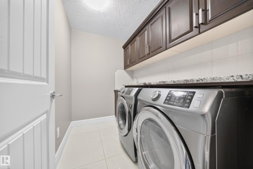7103 168 Avenue Nw, Edmonton, AB - Indoor Photo Showing Laundry Room