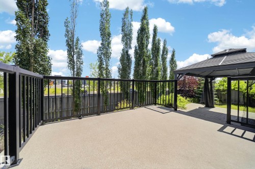 7103 168 Avenue Nw, Edmonton, AB - Outdoor