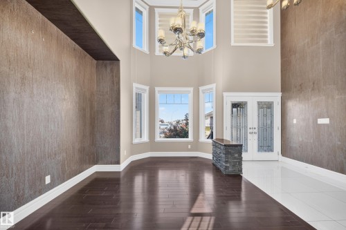 7103 168 Avenue Nw, Edmonton, AB - Indoor Photo Showing Other Room