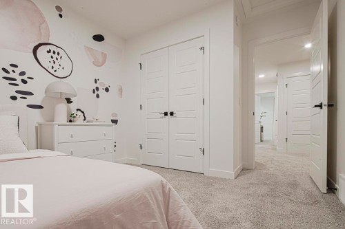 921 17 Avenue Nw, Edmonton, AB - Indoor