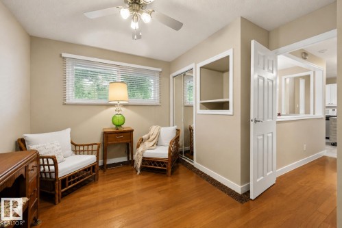 618 Willow Court Nw, Edmonton, AB - Indoor