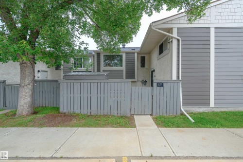 618 Willow Court Nw, Edmonton, AB - Outdoor