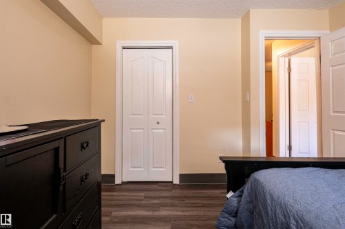 #130 95 Mckenney, St. Albert, AB - Indoor Photo Showing Bedroom