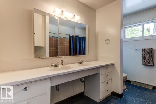 9511 141 St Nw, Edmonton, AB 
