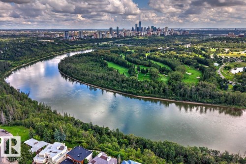 9511 141 St Nw, Edmonton, AB 