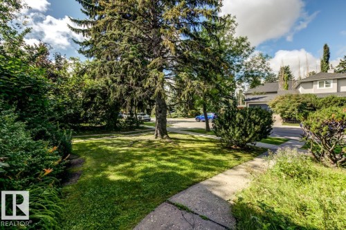 9511 141 St Nw, Edmonton, AB 