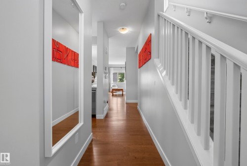 21711 99 Avenue Nw, Edmonton, AB - Indoor Photo Showing Other Room
