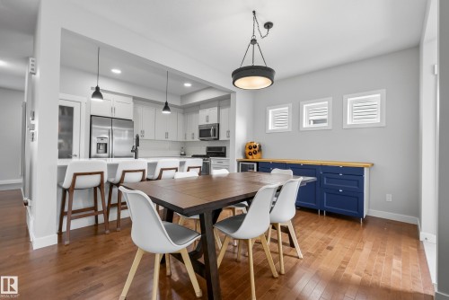 21711 99 Avenue Nw, Edmonton, AB - Indoor Photo Showing Dining Room