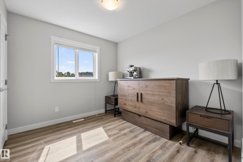21711 99 Avenue Nw, Edmonton, AB - Indoor Photo Showing Bedroom
