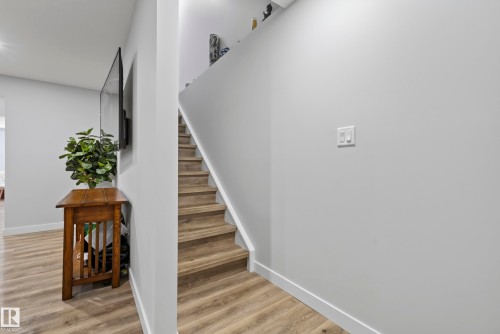 21711 99 Avenue Nw, Edmonton, AB - Indoor Photo Showing Other Room