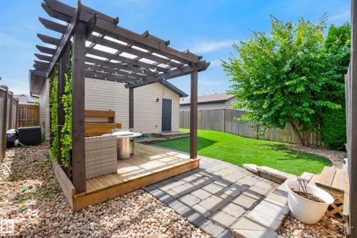 21711 99 Avenue Nw, Edmonton, AB - Outdoor