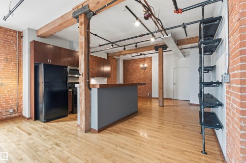 #401 10249 104 St Nw, Edmonton, AB - Indoor