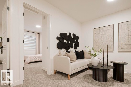 923 17 Avenue Nw, Edmonton, AB - Indoor Photo Showing Other Room