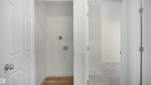 183 Munn Way, Leduc, AB - Indoor Photo Showing Other Room