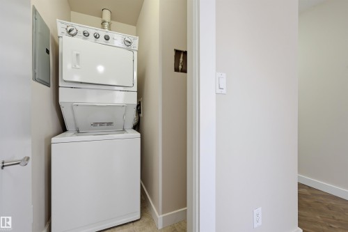 #801 10136 104 St Nw, Edmonton, AB - Indoor Photo Showing Laundry Room