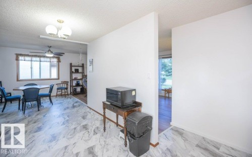 Additional content - 10729 108A Avenue, Westlock, AB - Indoor